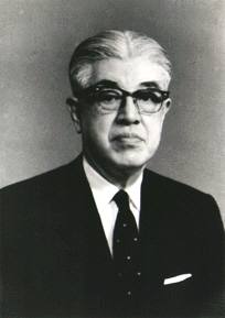 Picture of The 21st Governor : Mr. Makoto Usami