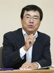 業務局営業業務課長の写真
