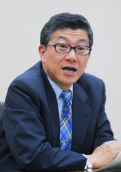 金融機構局考査運営課長の写真