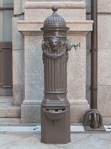 Watering station for horses