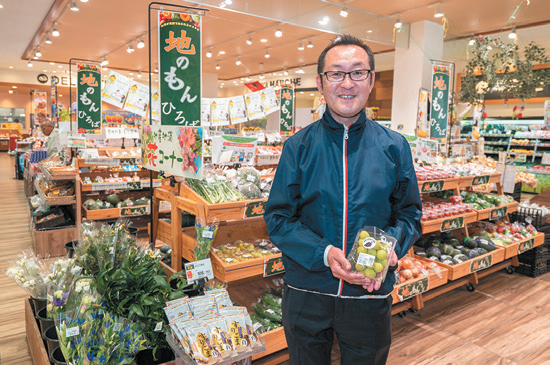 キヌヤ社長の寺戸裕之氏の写真