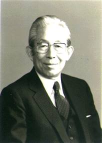 第24代総裁　前川春雄の写真