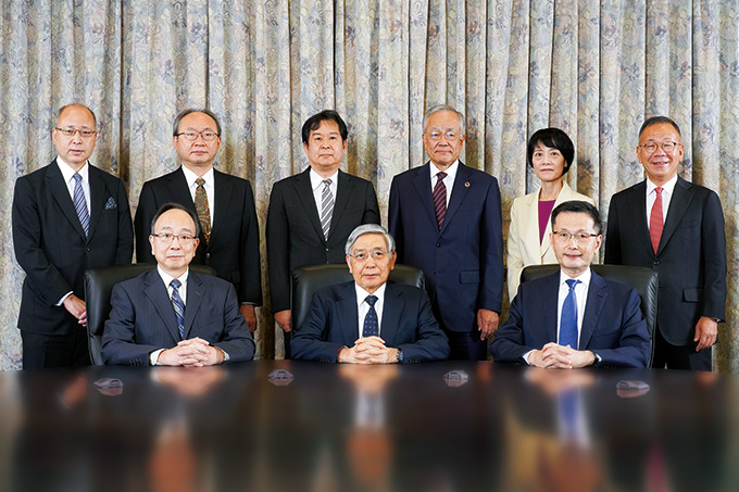 Group photo of the Bank's Policy Board members