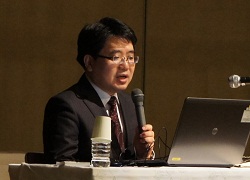 講演の模様の写真