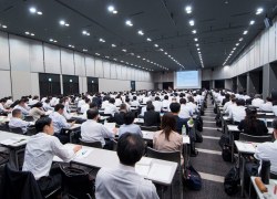 セミナーの全景の写真