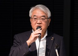 講演の模様の写真