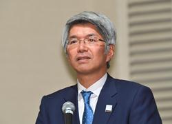 みずほ銀行 藤原取締役頭取の講演の模様の写真