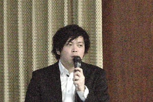 国土交通省 宮城 課長補佐による講演の写真
