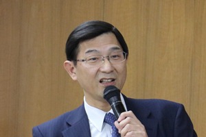 千葉銀行 森本 参与による講演の写真