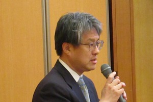石賀 金融高度化センター 企画役による講演の写真