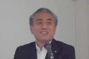 静岡県事業引継ぎ支援センター 清水 統括責任者による講演の写真