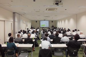 意見交換時の模様の写真