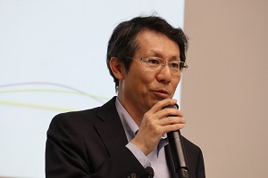 堀崎理事の写真